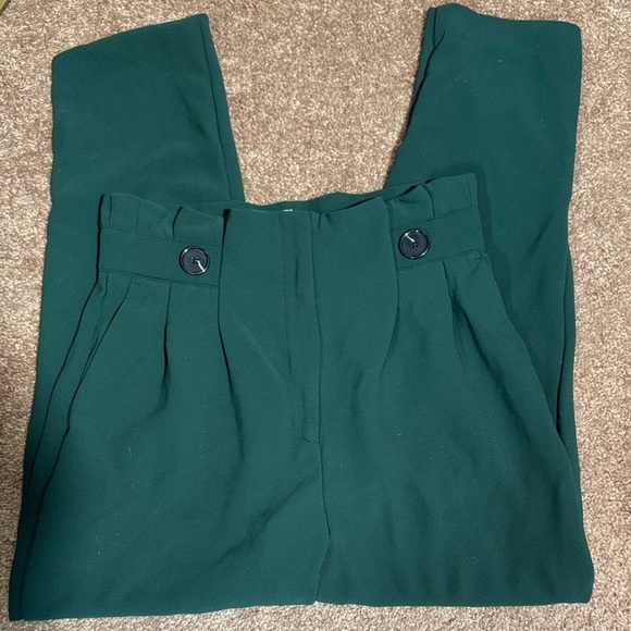 H&M Pants - GUC H&M Women's Dark Green Crop Trousers Paper Bag Waist